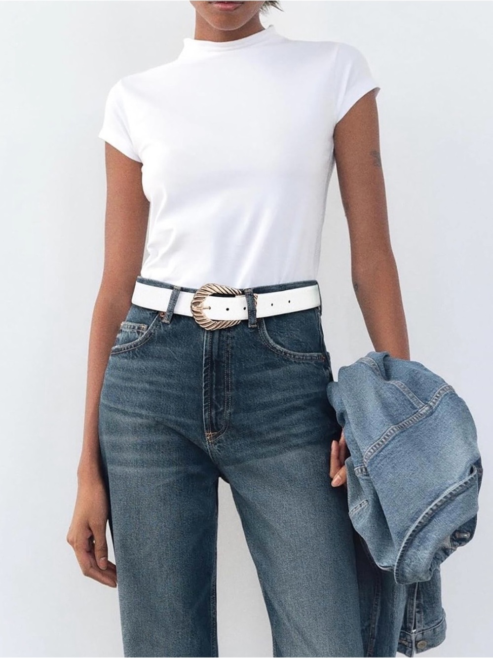 🥰🥰White Belt with Gold Twisted Buckle - Women Accessories - Picture 8 of 11